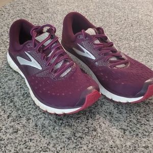 Brooks size 8 Glycerin 16